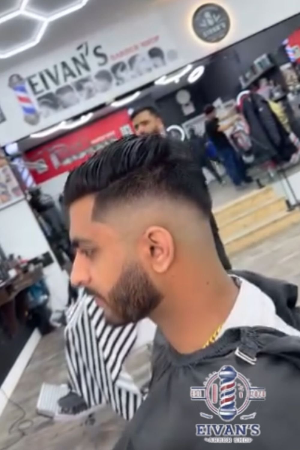 Eivans Barbershop, London, ON