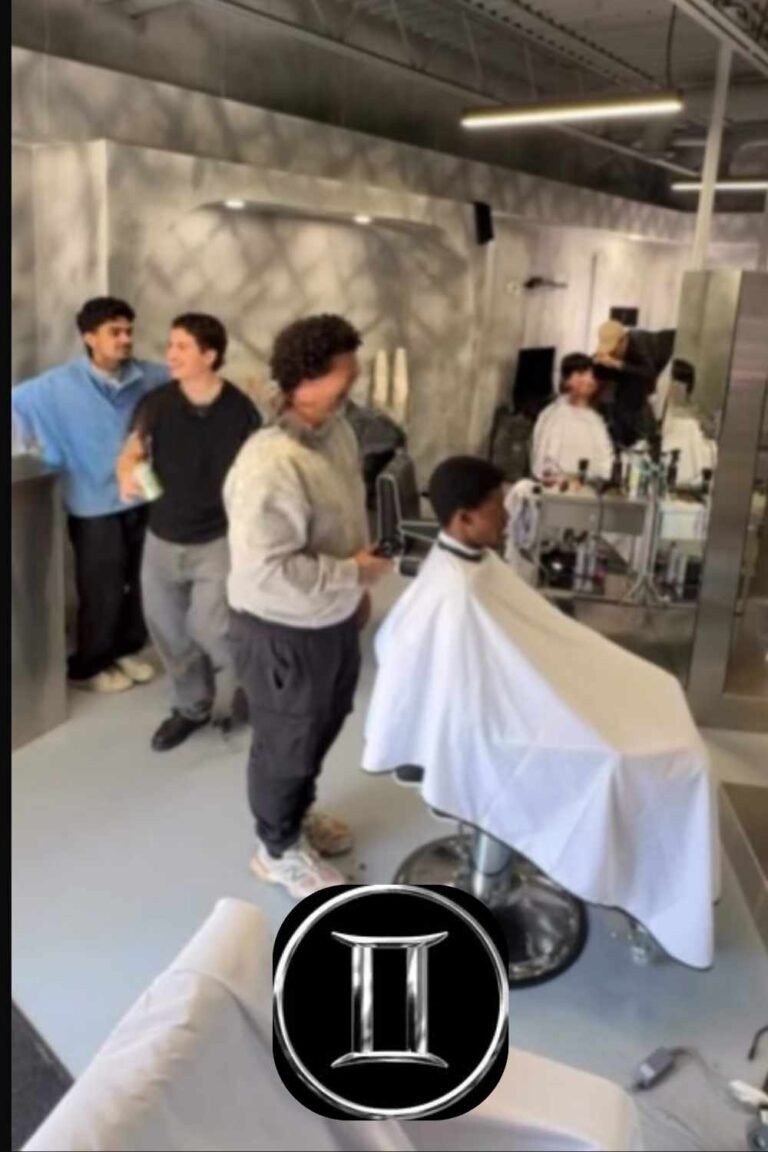 Twins Barbershop, London, ON
